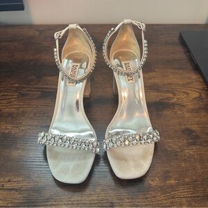Badgley Mischka Harriet Block Heel Sandal in Silver Metallic